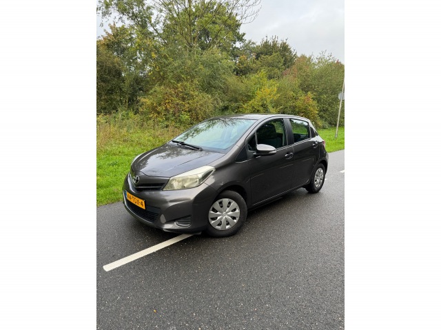TOYOTA YARIS MPV Ruimtewagen 5 drs