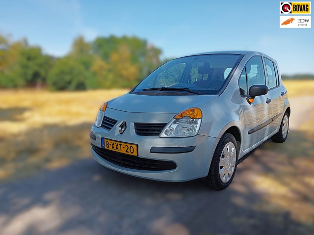 RENAULT MODUS MPV Ruimtewagen 5 drs